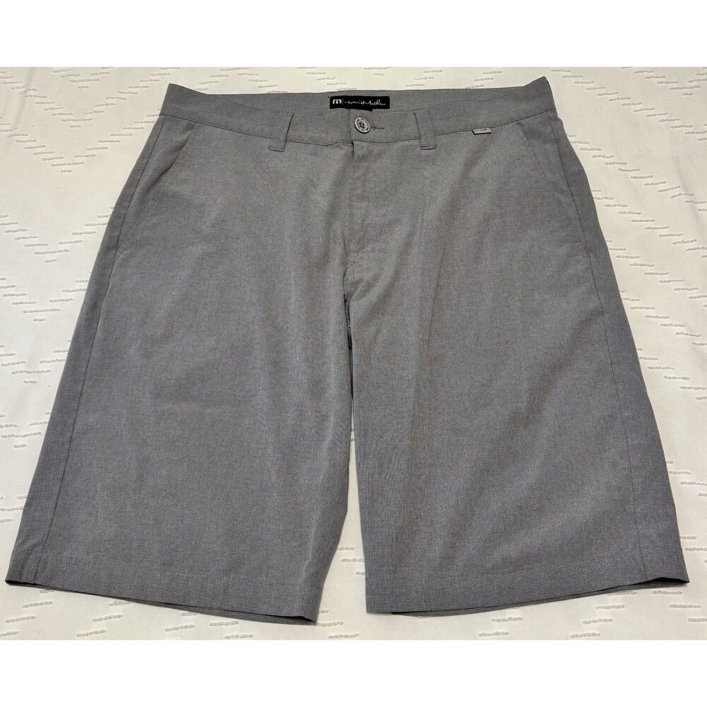 Travis Mathew Wanderlust Golf Shorts Men’s Size 33 Gray Performance 10" Inseam